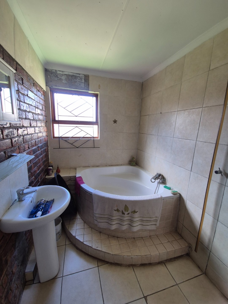 3 Bedroom Property for Sale in Motherwell Nu 6 Eastern Cape
